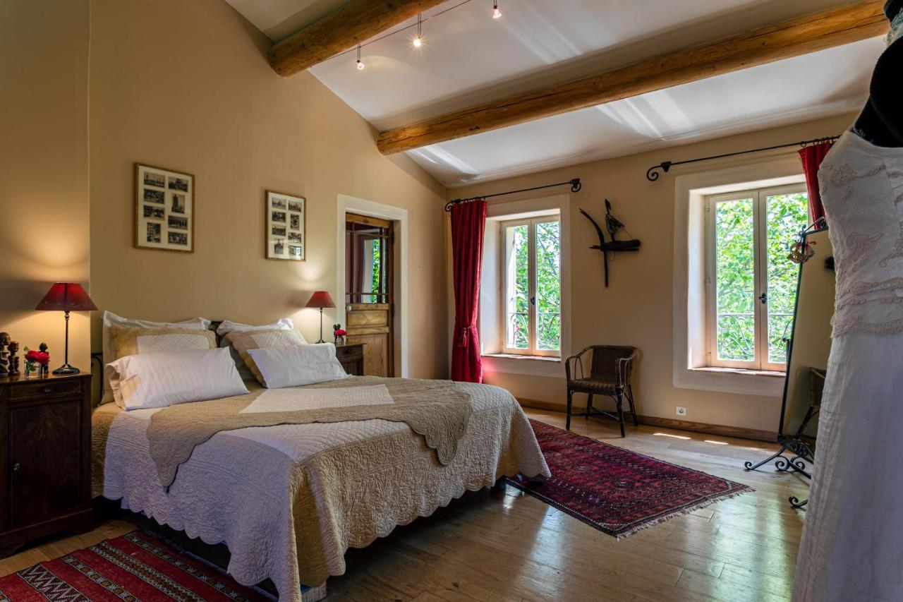 Gites Domaine Des Machottes Grans Eksteriør billede